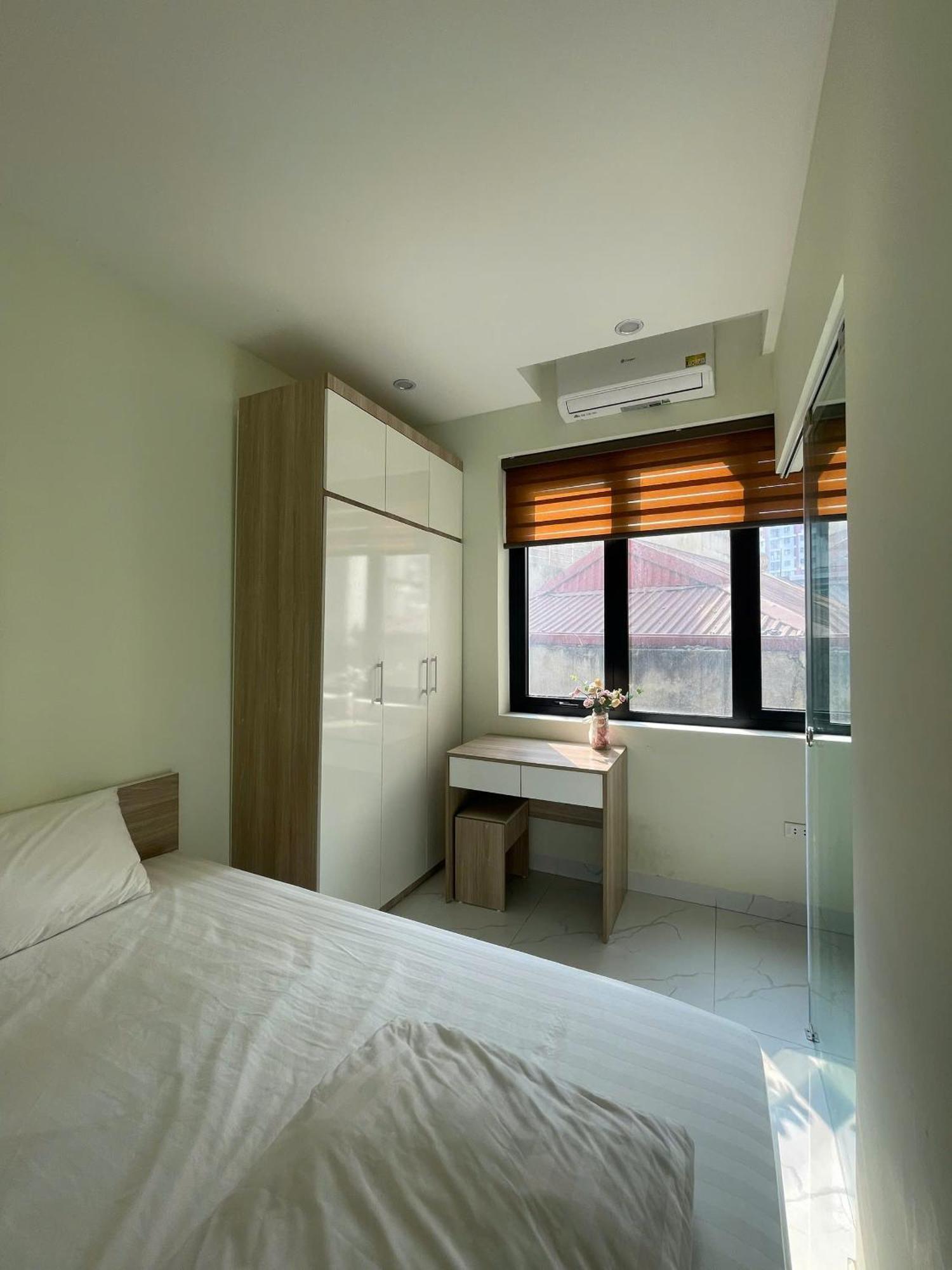 Era Apartment Xuan Thuy Hanoi Buitenkant foto
